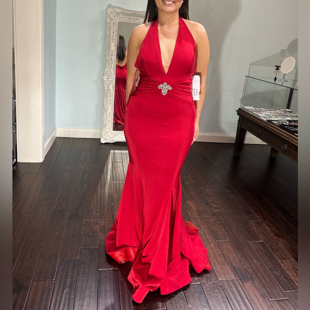 Jovani 66333 RED halter V-neck prom/pageant/homecoming